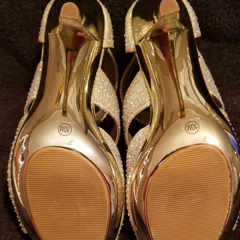 Homecoming shoes - Picture 2 of 7